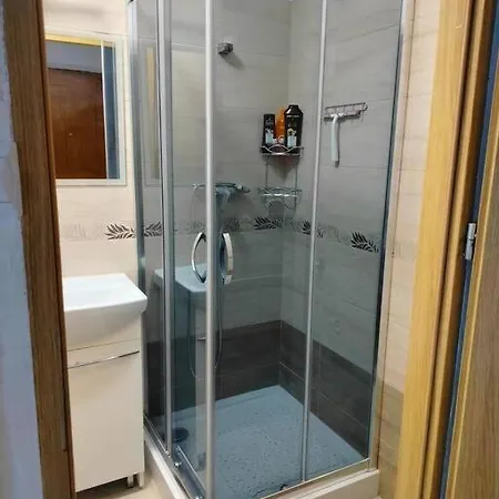 아파트 Mieszkanie W Centrum